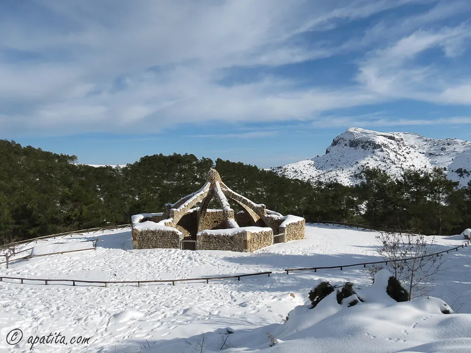 The Cava Gran snow pit in the Sierra di Mariola.